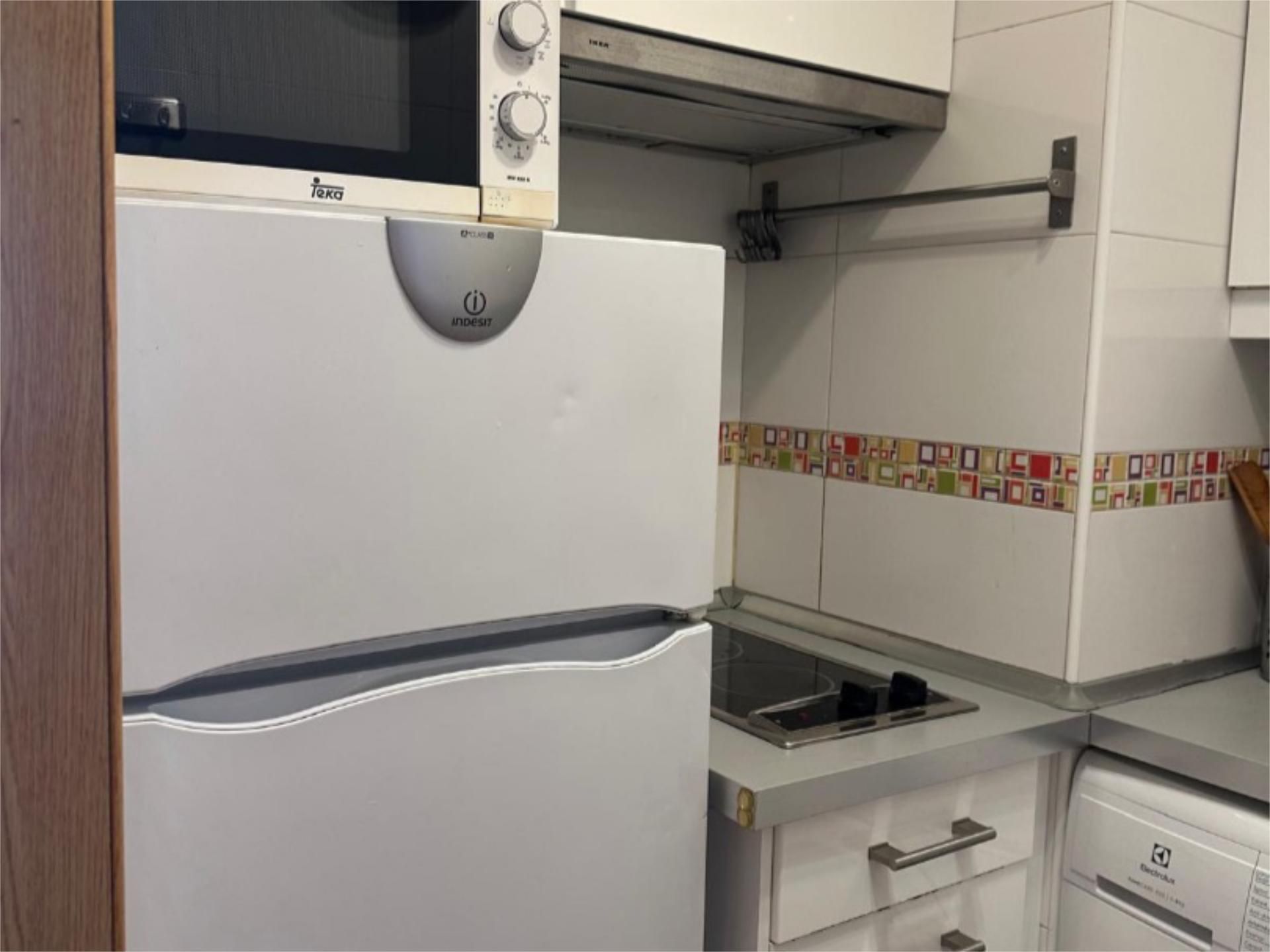 Piso en  Calle de Puenteareas 1 - Foto 9