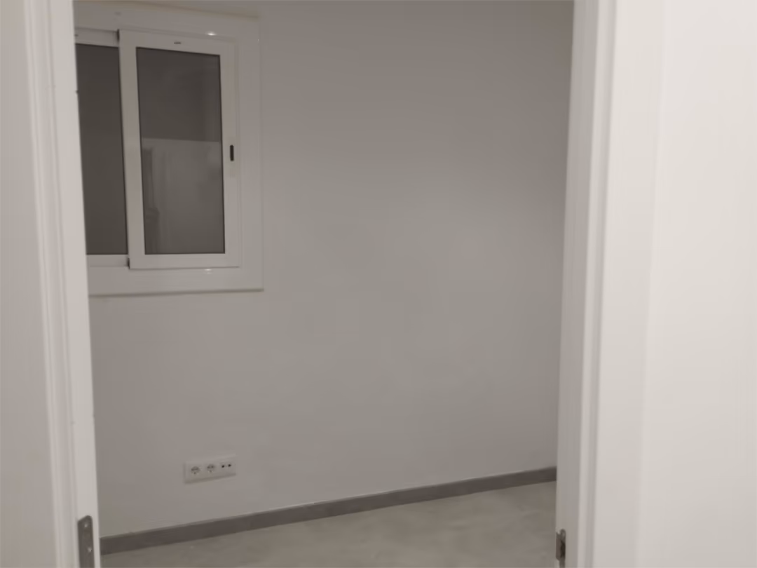 Piso en  Carrer de Joan Güell 200 - Foto 12