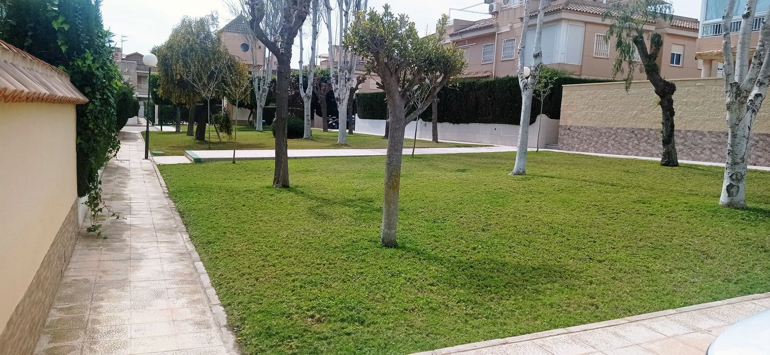 Chalet adosado en Calle Itaca, 4 - Foto 8