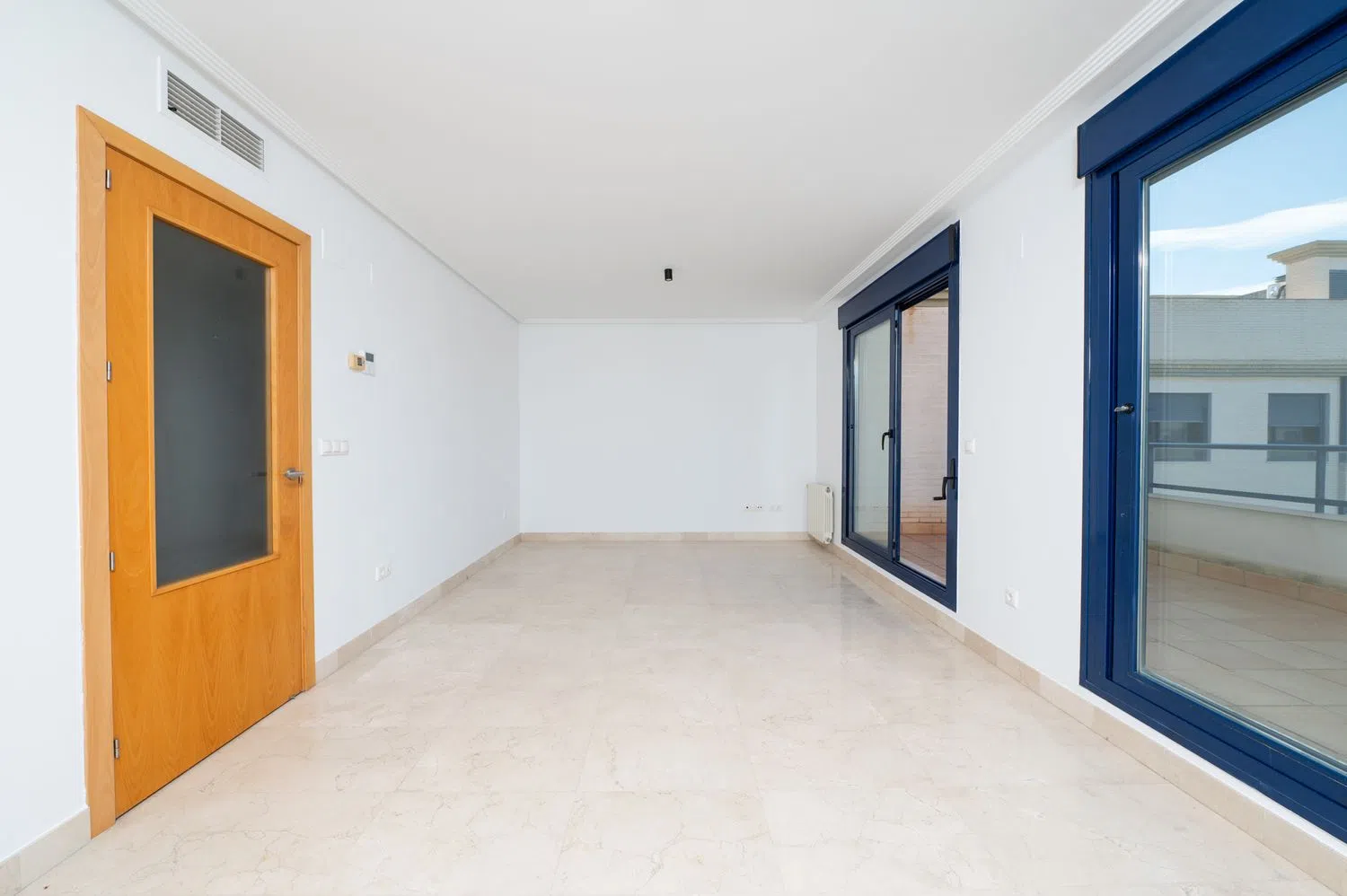 Ático en calle Enfermera Angelina Ceballos Quintanal - Foto 2