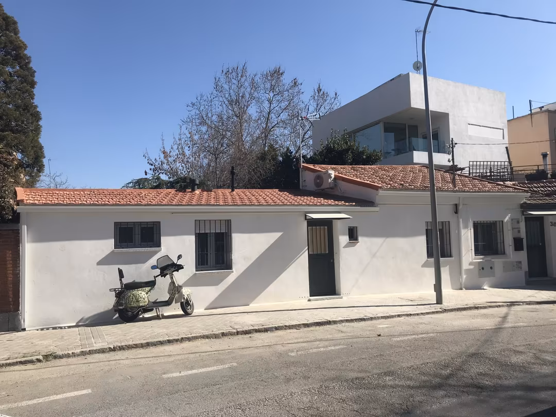 Casa adosada en  Calle de Antonio Cavero 38