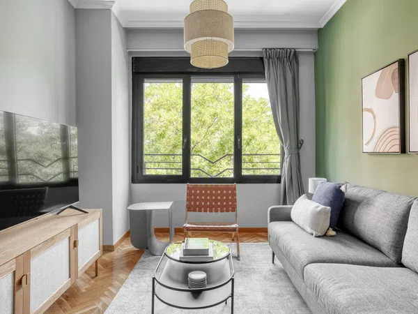 Piso en calle de Ibiza, 48