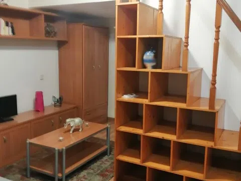 Estudio en calle del Desengaño, 11