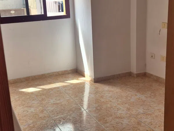 Piso en Calle Doña Perfecta, 205 - Foto 1