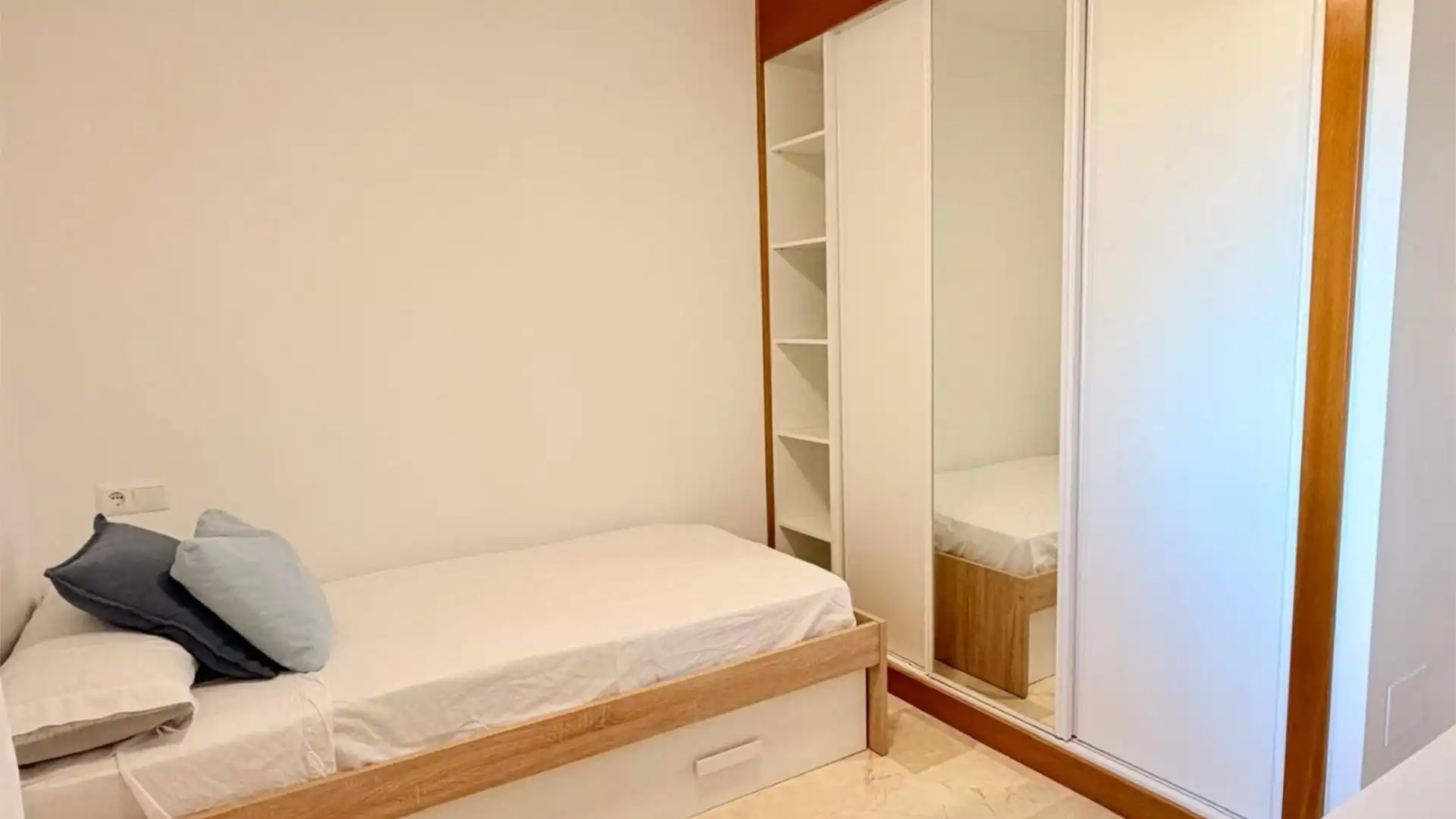 Piso en  Calle Maria De Maeztu 3 - Foto 13