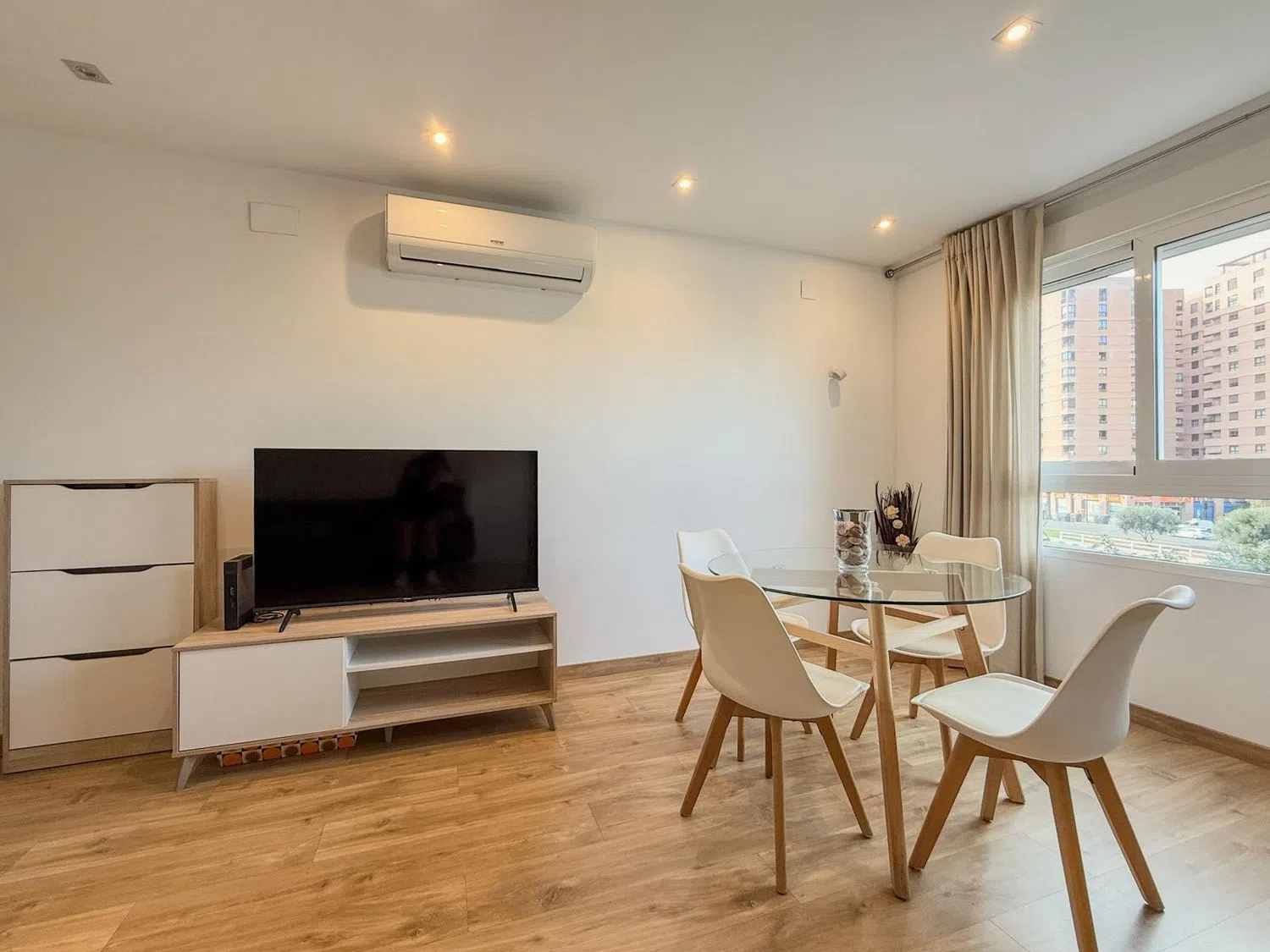 Estudio en avenida de Catalunya, 24 - Foto 7