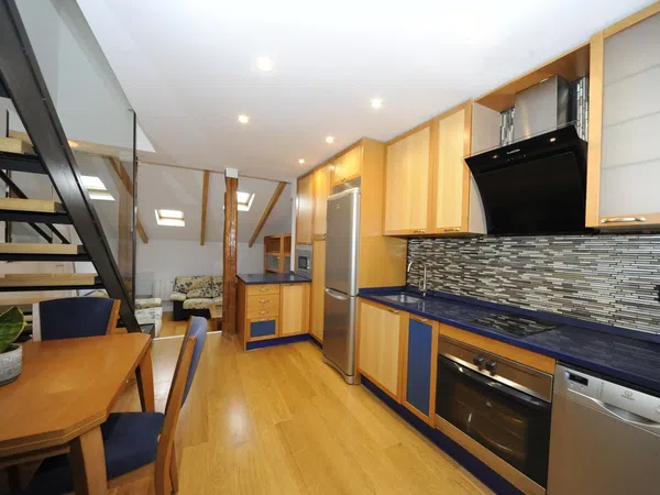 Dúplex en travesía del Almendro, 5