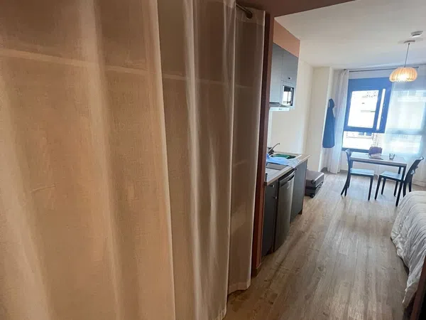 Estudio en calle de l'Arquitecte Alfaro, 16 - Foto 8