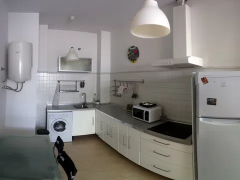 Piso en calle Osuna, 1