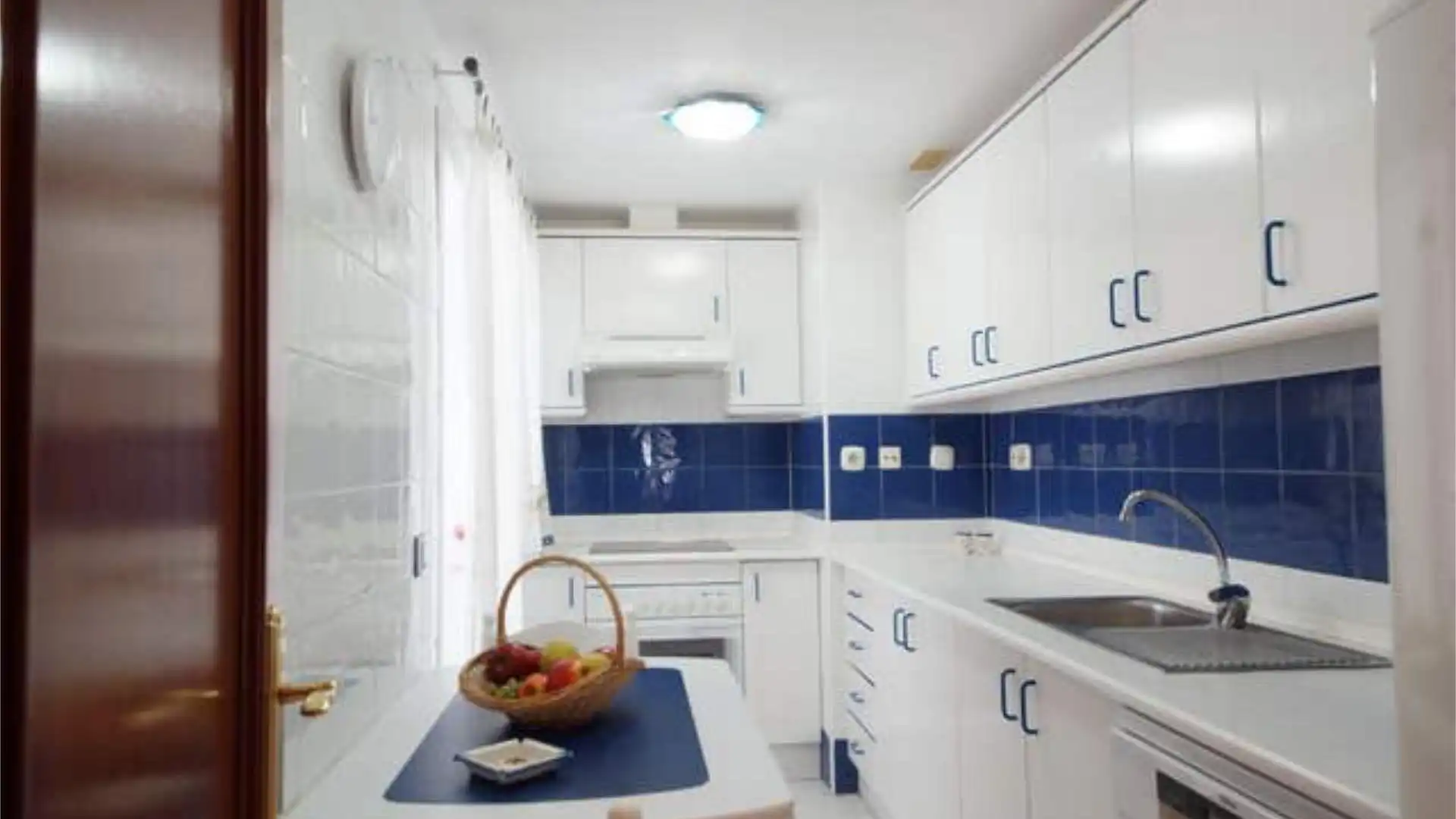 Apartamento en EL ARQUILLO, SAN PEDRO ALCANTARA - Foto 4