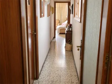 Piso en  Carrer del Cardenal Cervantes 37 - Foto 2