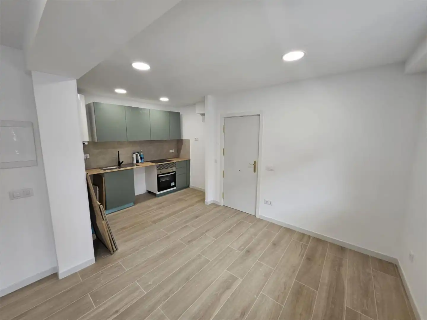 Piso en  Calle del Marqués de la Valdavia 45 - Foto 1