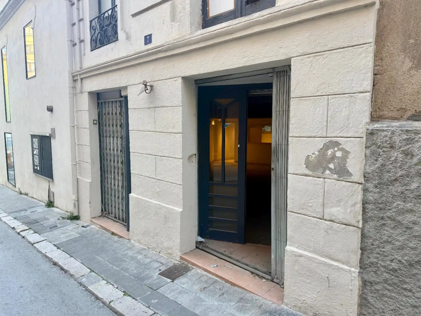 Piso en  Carrer de Llers 7 - Foto 9