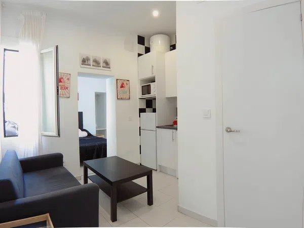 Estudio en Calle de Rodrigo Uhagón, Pradolongo - Foto 1