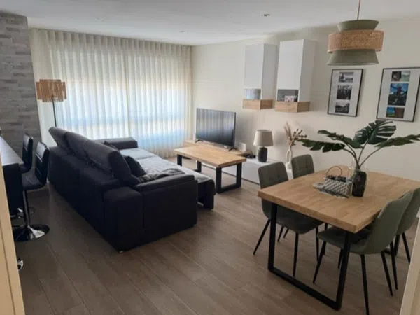 Piso en castelao, 83