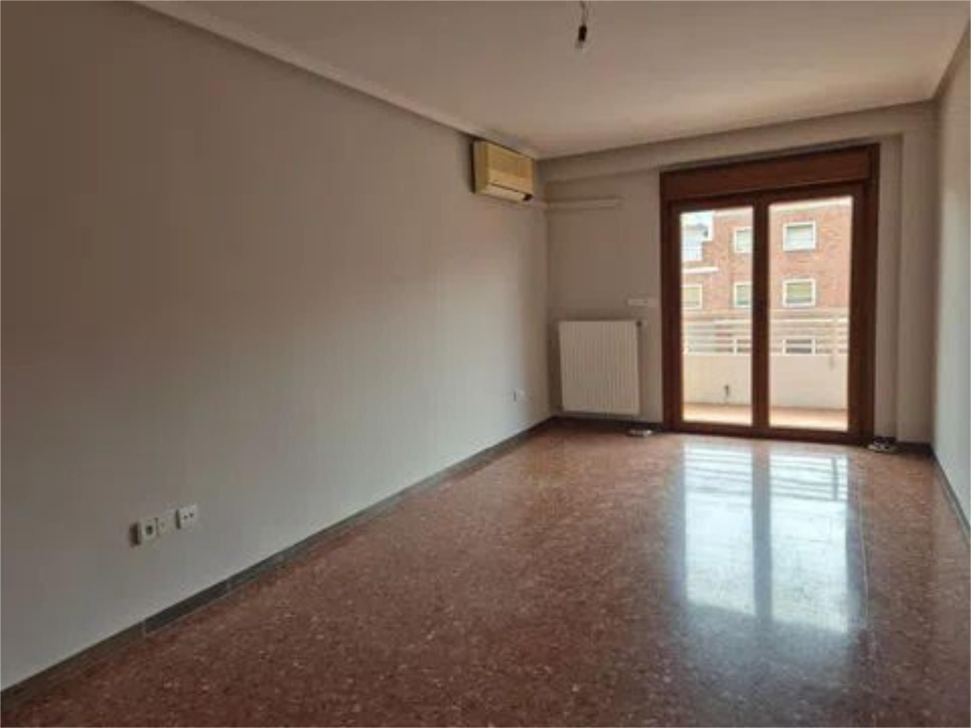 Piso en  Avenida del Tenor Fleta 61 - Foto 8