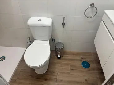 Piso en  Calle Antonio Falcón 15 - Foto 7