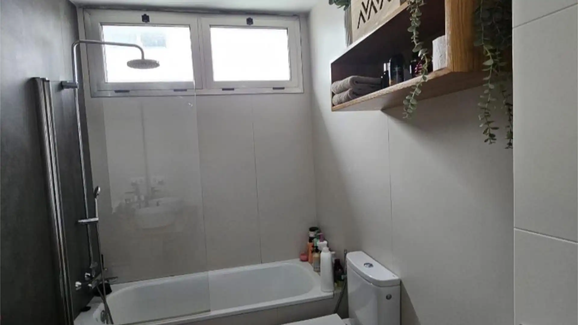 Casa adosada en  Calle Francisco de La Torre 31 - Foto 28