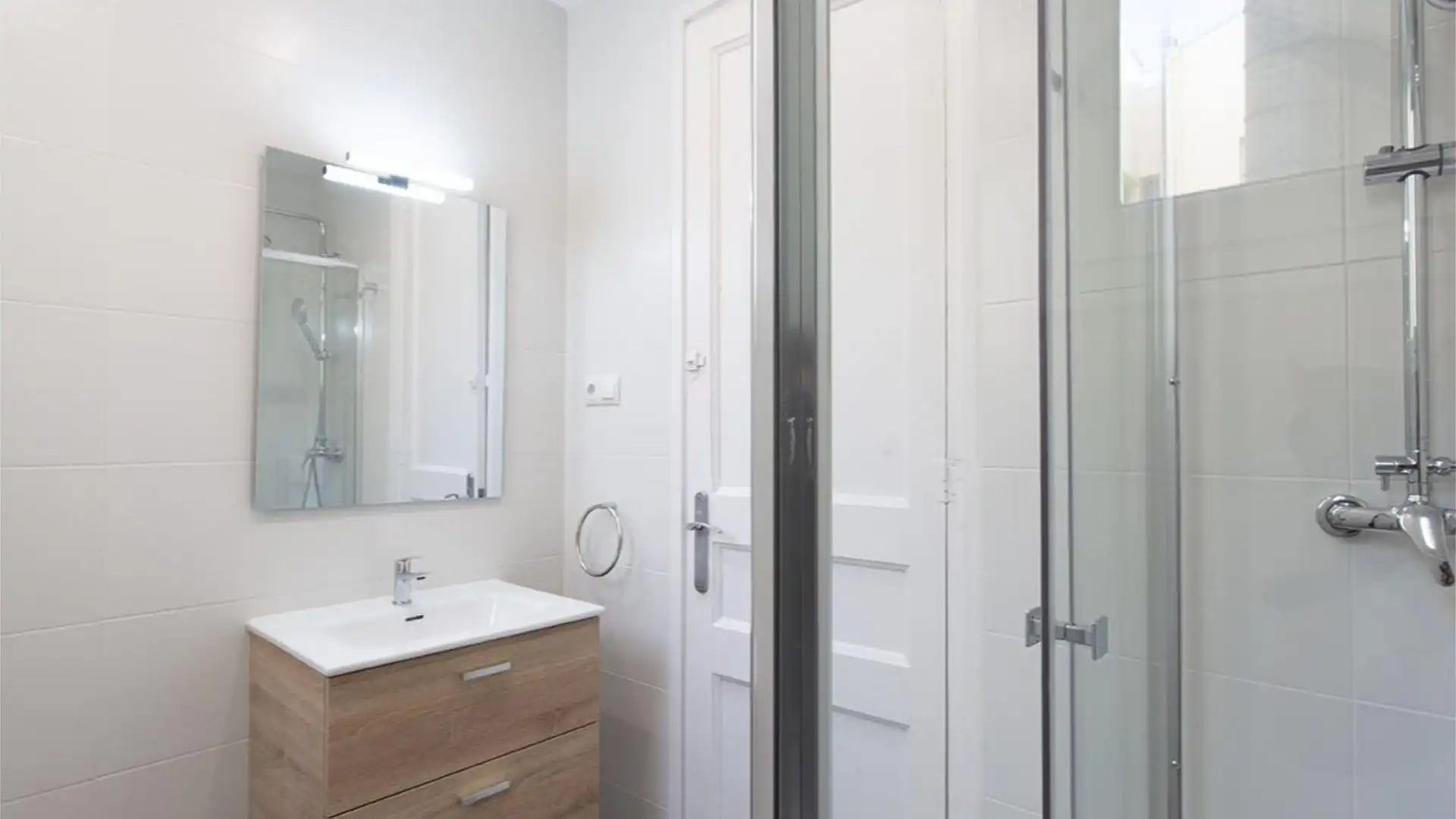 Piso en  Carrer del Rosselló 229 - Foto 16