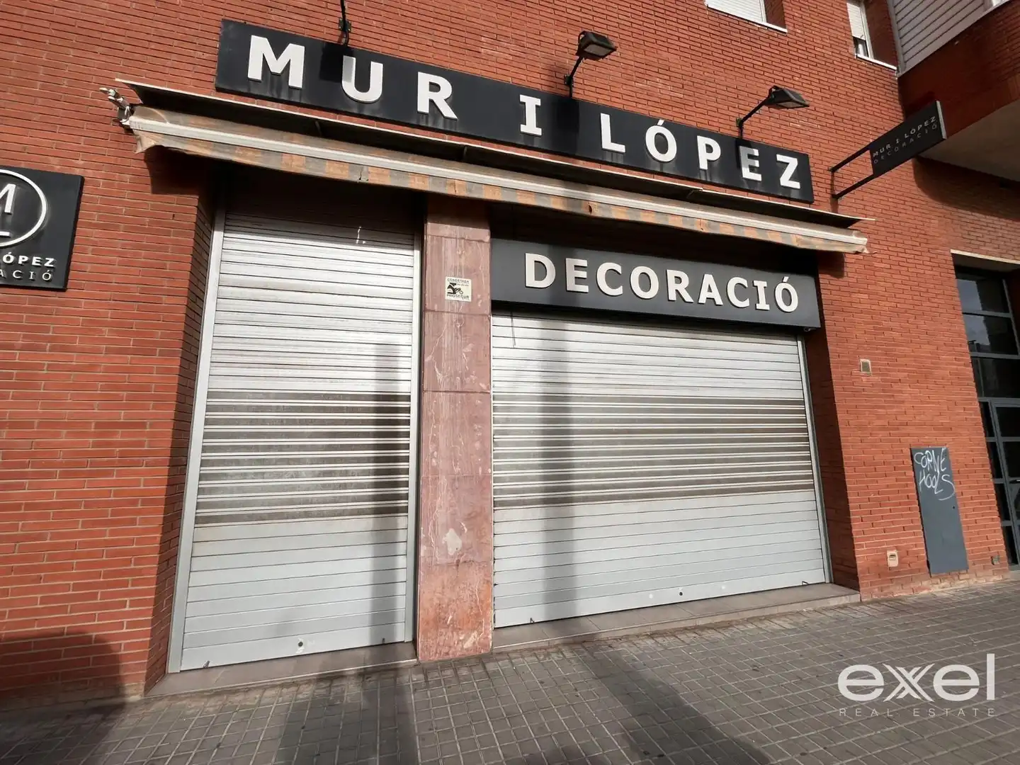 Local comercial en Cornellà de Llobregat - Foto 7