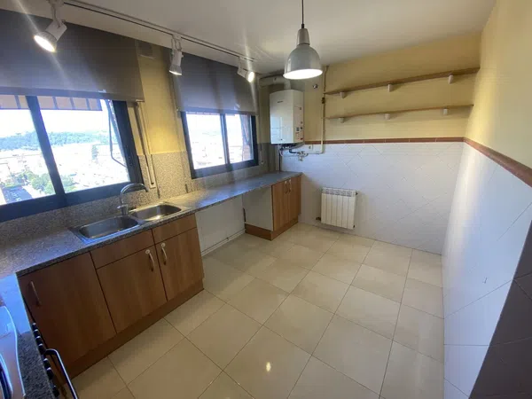 Dúplex en Calle de Francesc Macià i Llussà - Foto 2
