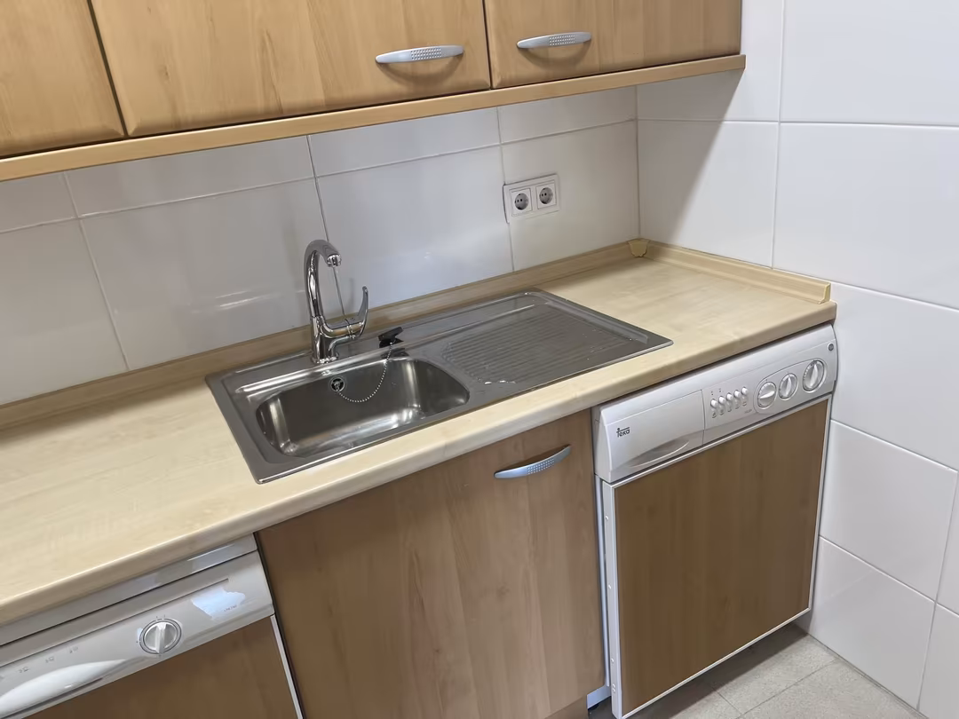 Piso en  Avenida de Alberto de Alcocer 8 - Foto 28