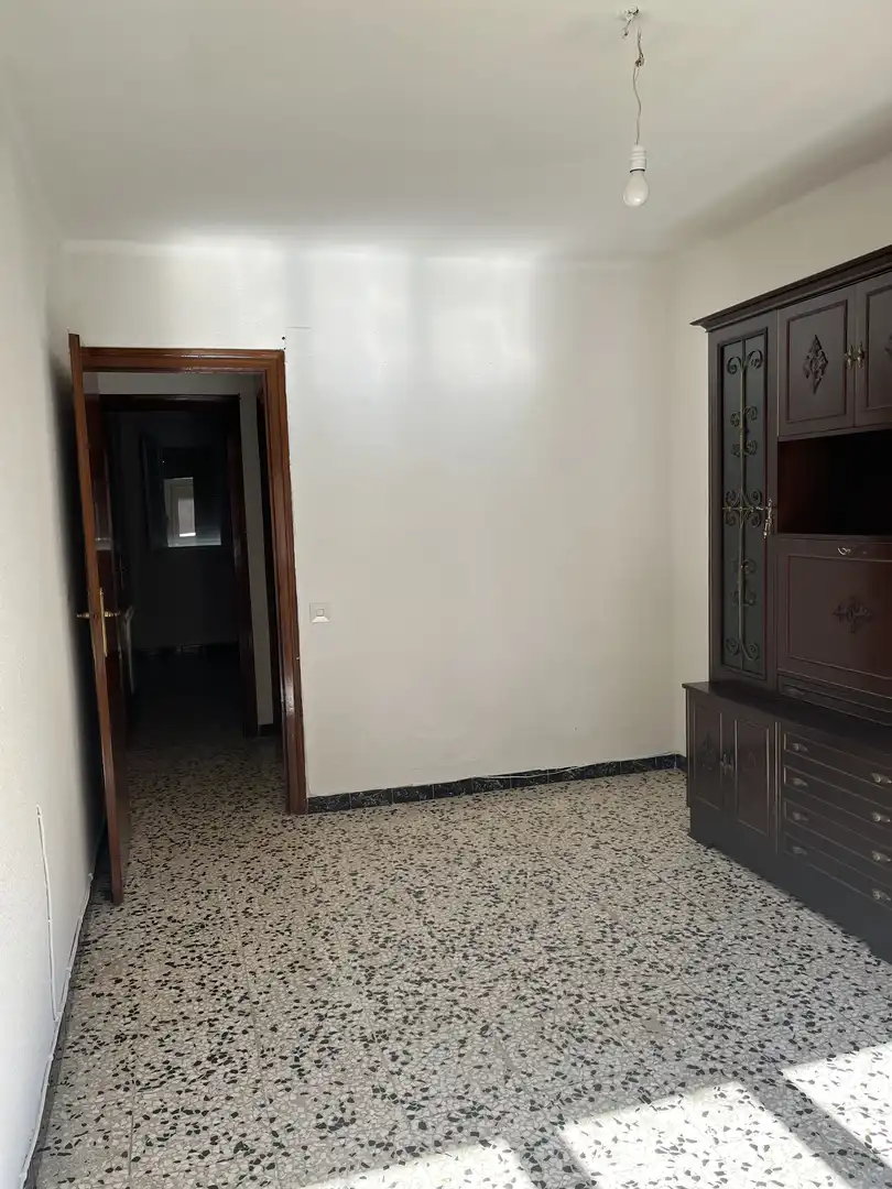 Piso en  Avenida de Logroño 31 - Foto 2