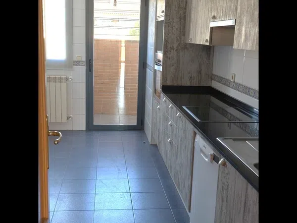 Piso en avenida de los Ángeles, 12 - Foto 3