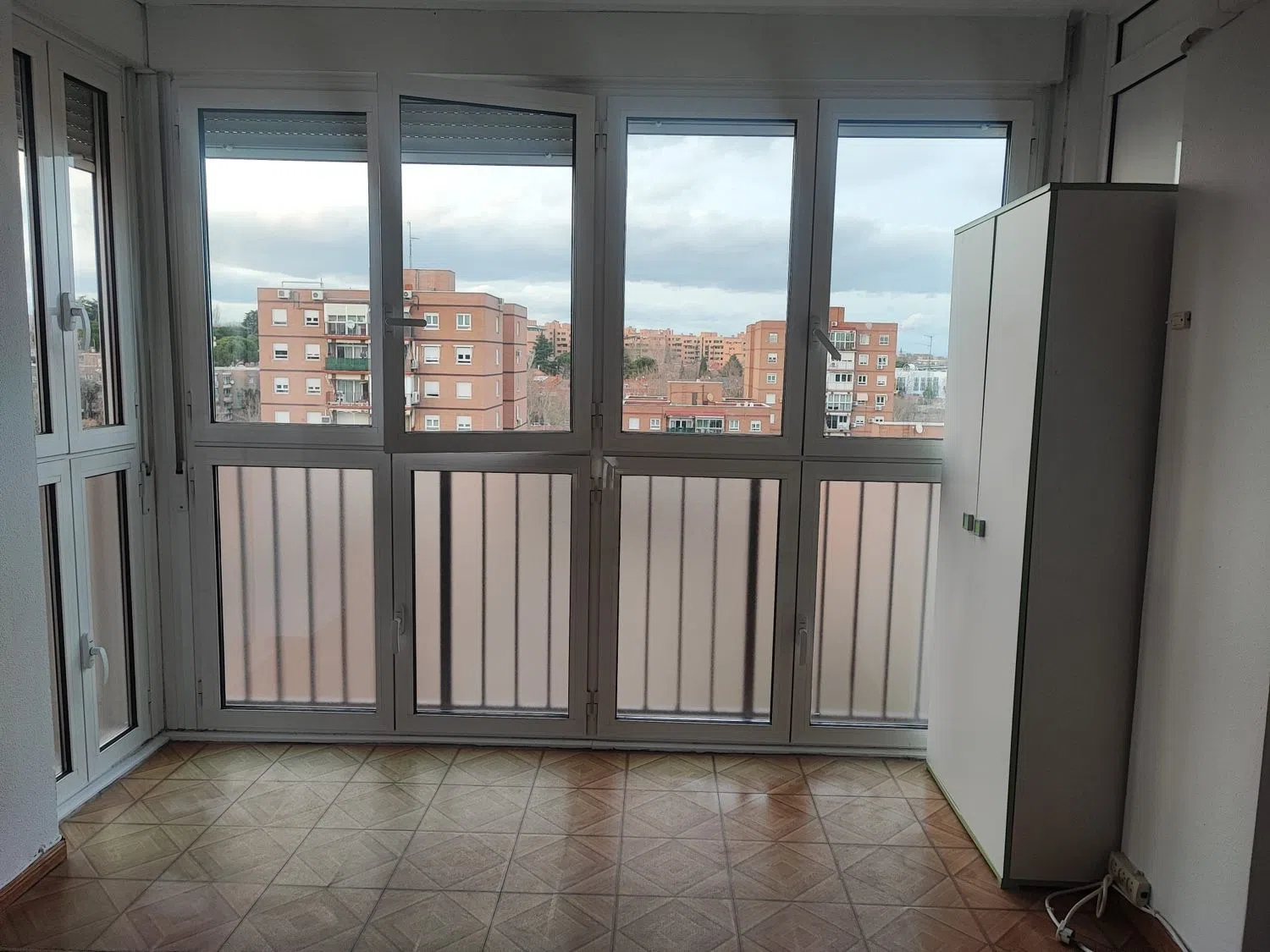 Piso en avenida de Cantabria, 46 - Foto 2