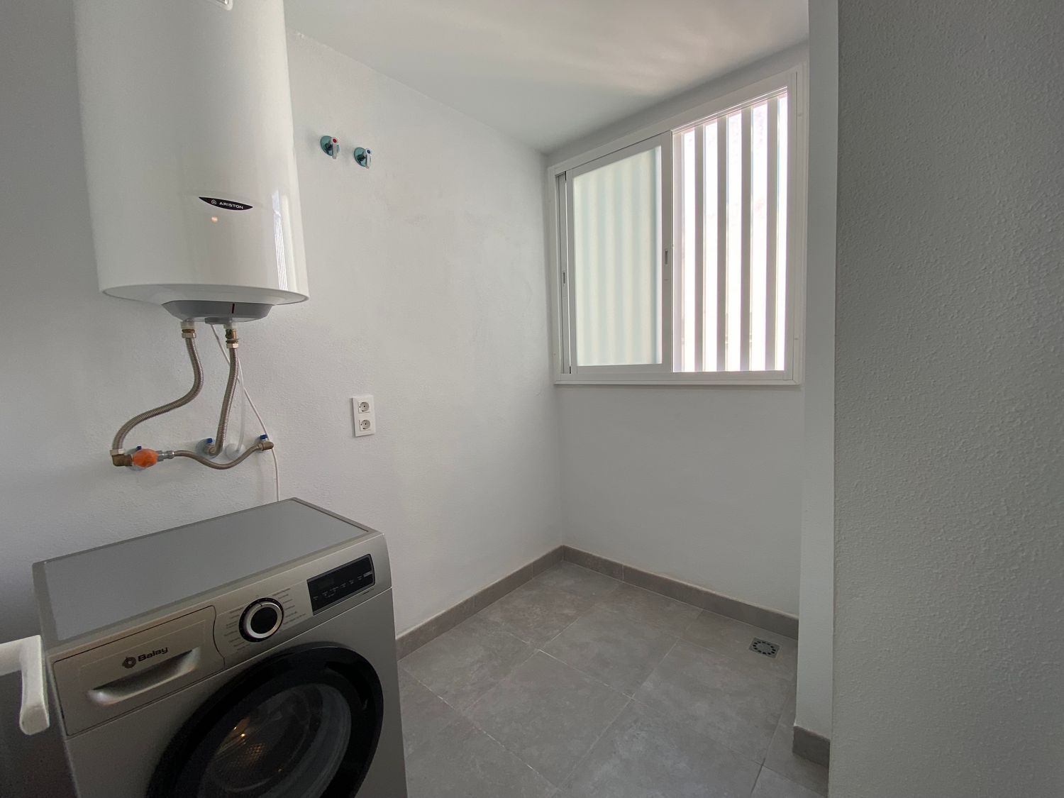 Piso en Calle Pilar Bardem, 1, Sierra de Estepona-Avda de Andalucia - Foto 16