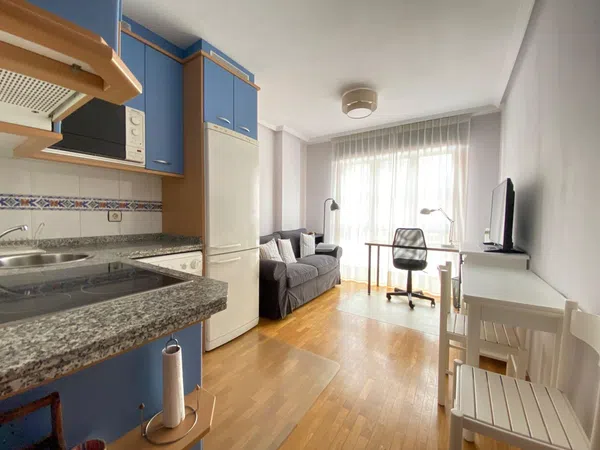 Piso en calle Tomás Crespo Frígilis, 32 - Foto 3