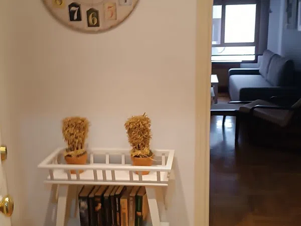 Piso en calle de Azcona, 12