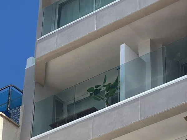 Estudio en calle Doctor Grau Bassas, 56