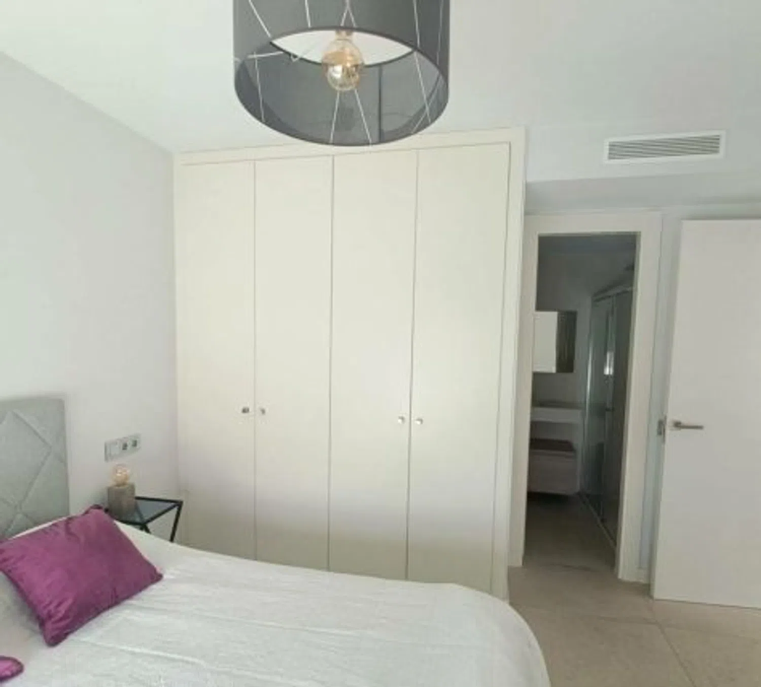 Piso en calle Notario Luis Oliver, 19 - Foto 4