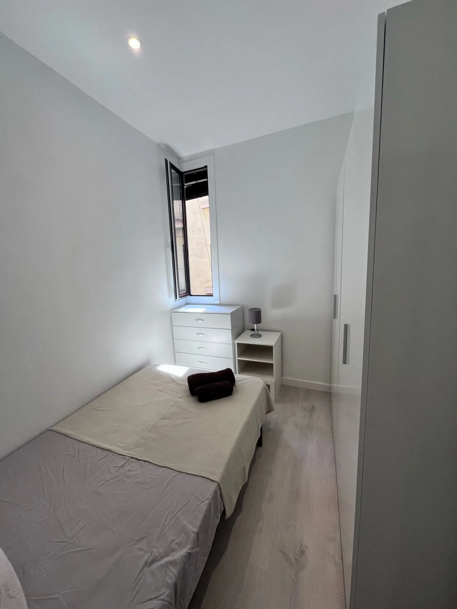 Piso en ronda de Sant Antoni, 50 - Foto 15