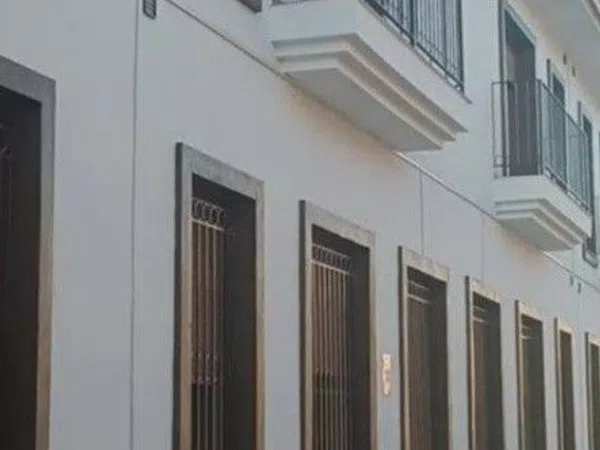 Piso en Calle Alhelí, 1 n - Foto 1