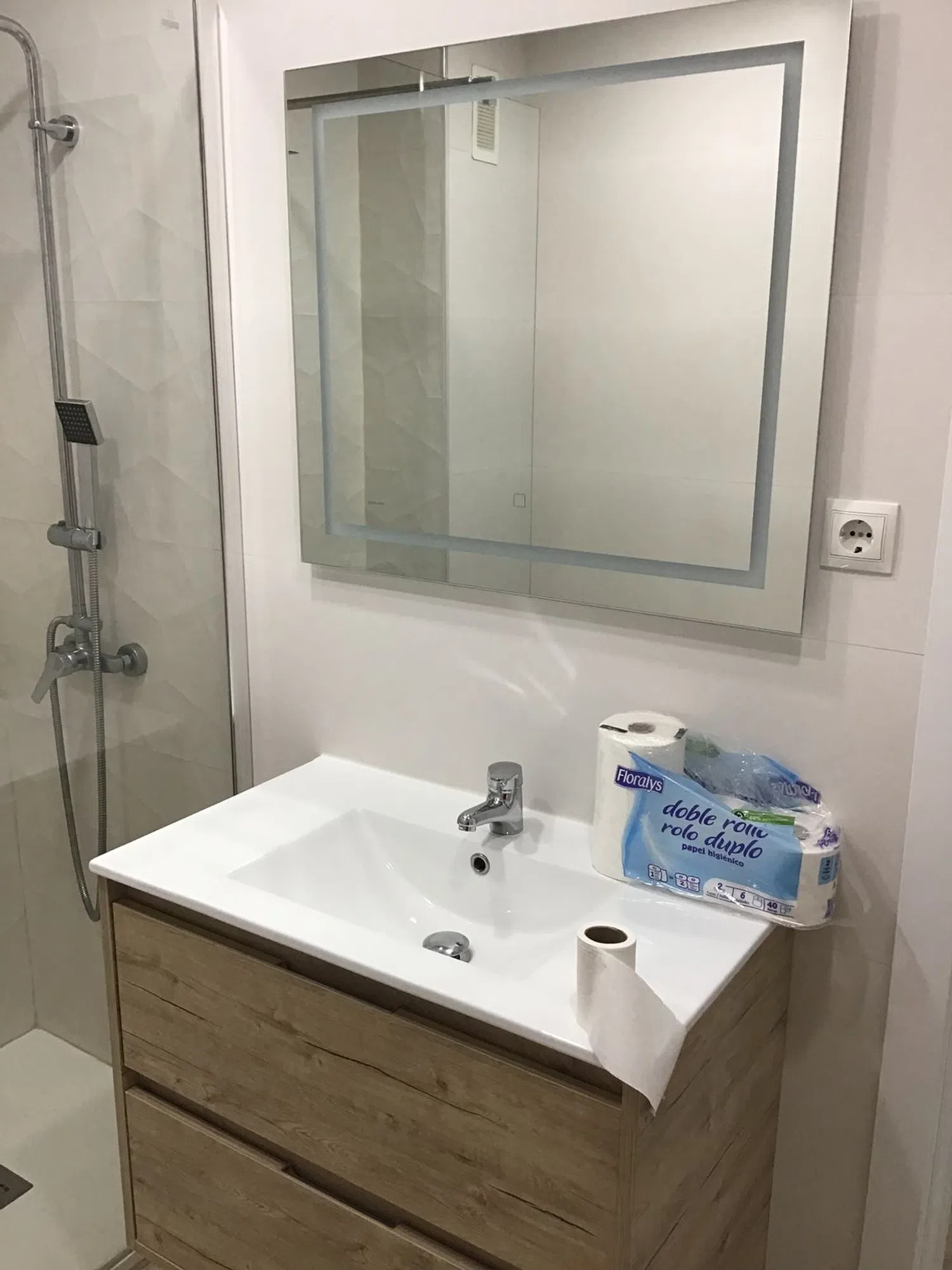 Piso en calle de Antonio López, 67 - Foto 2