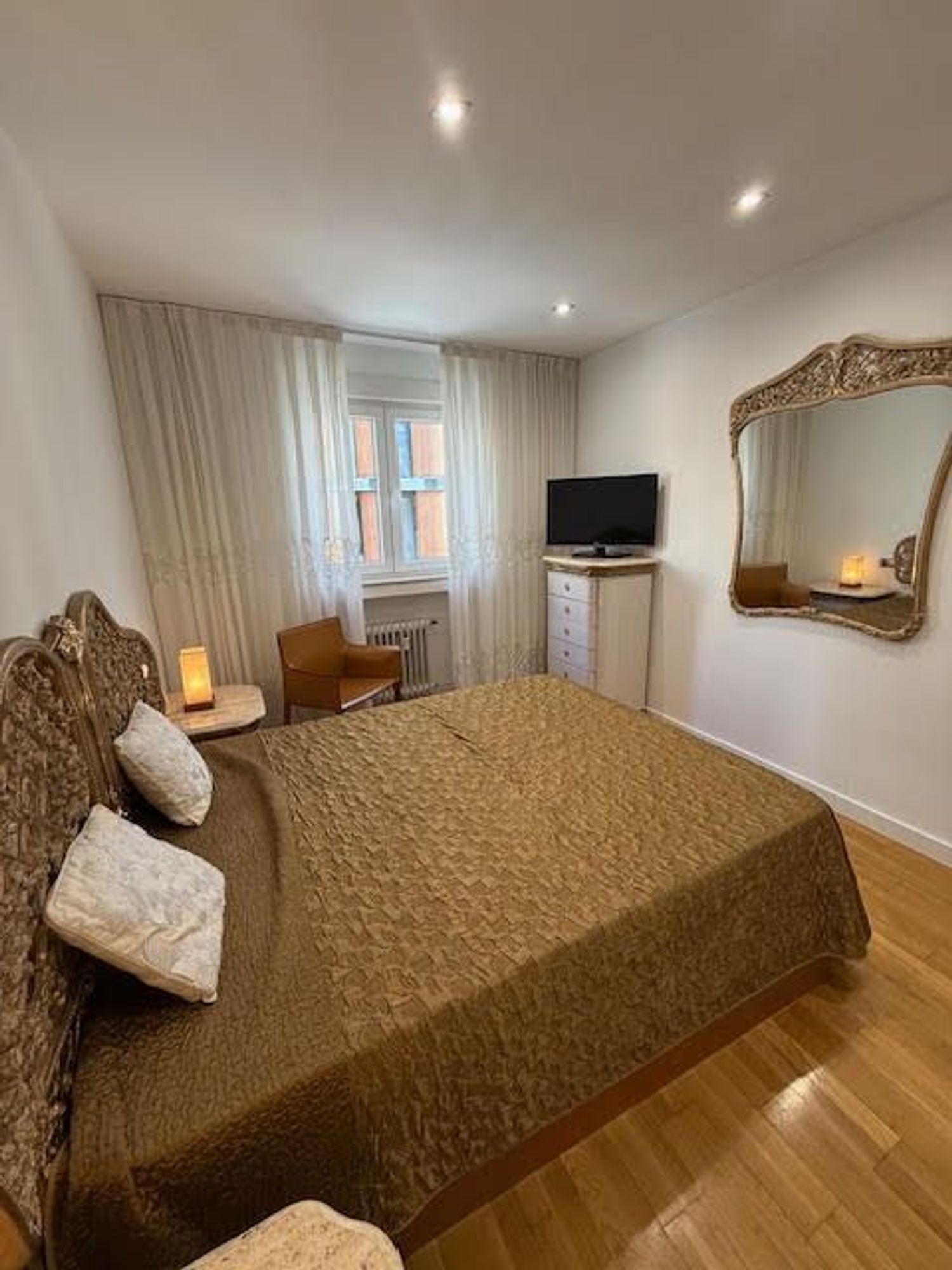 Piso en Barrio Castellana - Foto 7