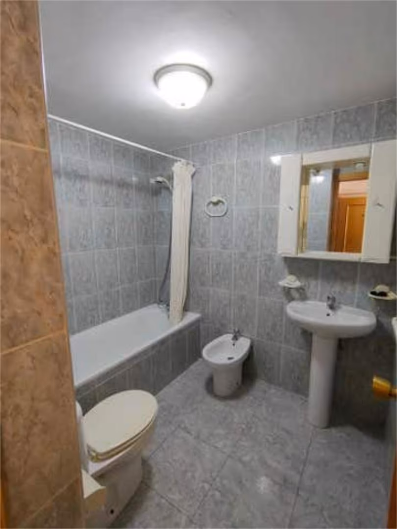 Piso en Teatinos - Foto 4