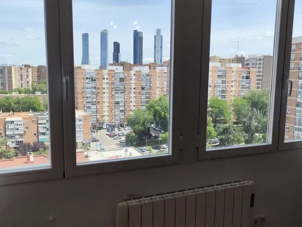 Piso en Plaza de Mondariz - Foto 1