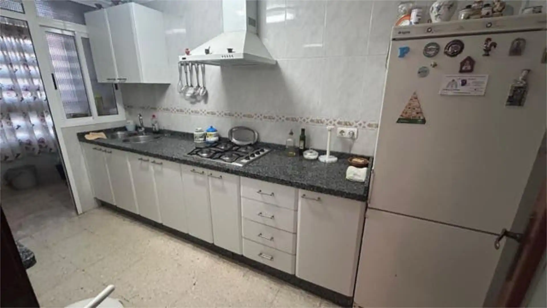 Piso en Avda. Almogávares - Foto 7