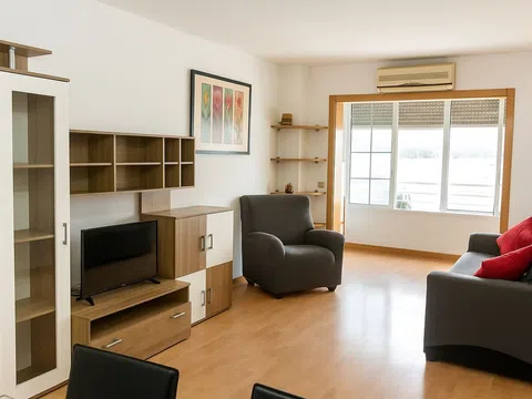 Piso en calle Castellet, 2