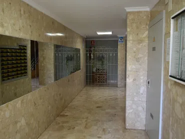 Piso en  Calle Simeón Giménez Reyna 4 - Foto 4