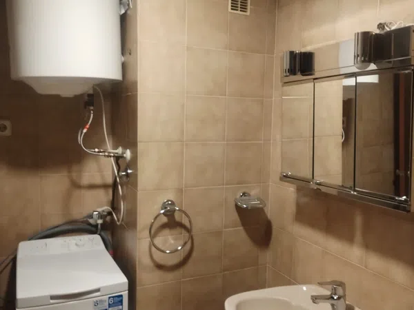 Estudio en calle de Bocángel, 23 - Foto 3