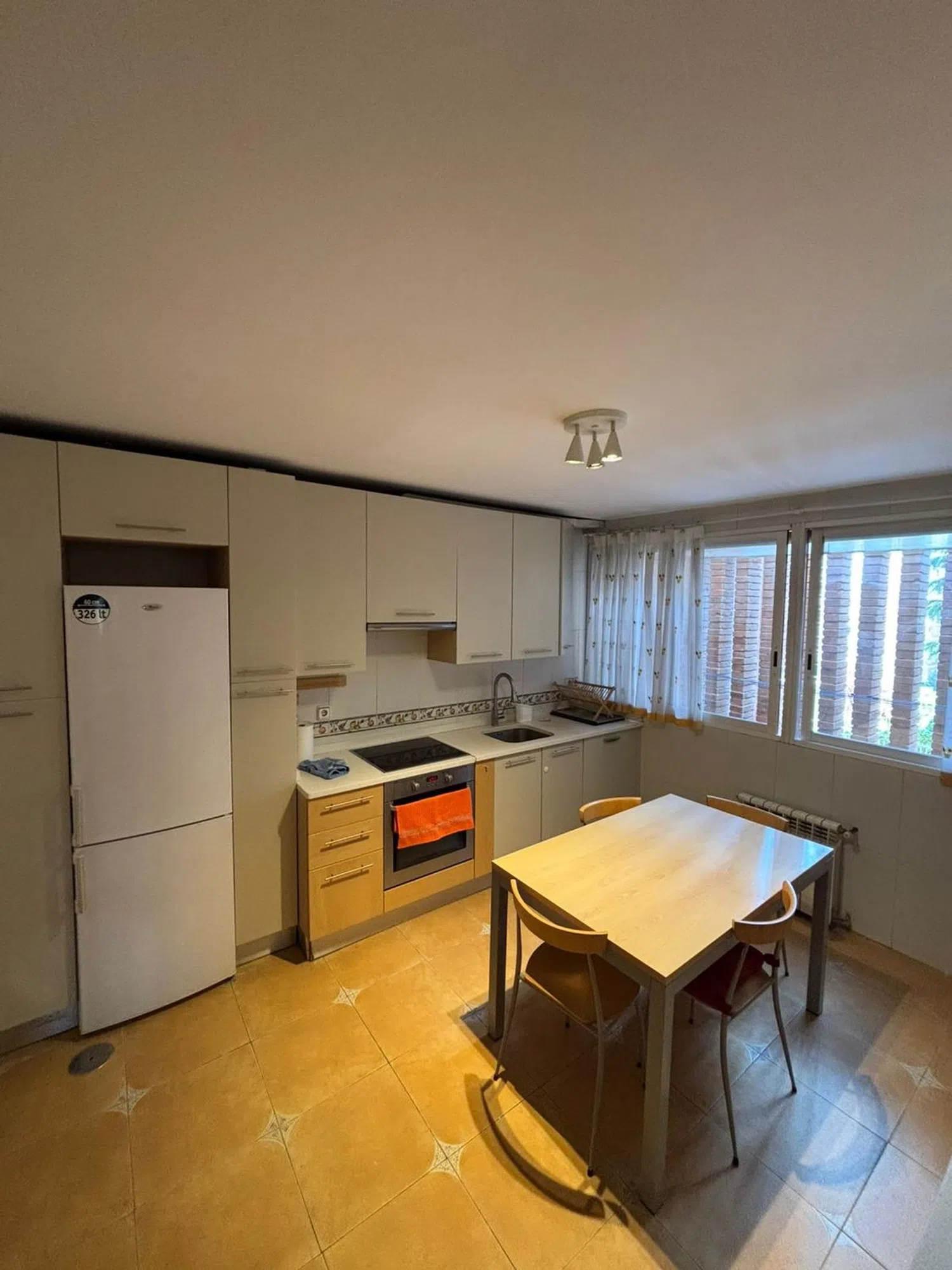 Piso en calle de Fermín Caballero, 1 -52 - Foto 7