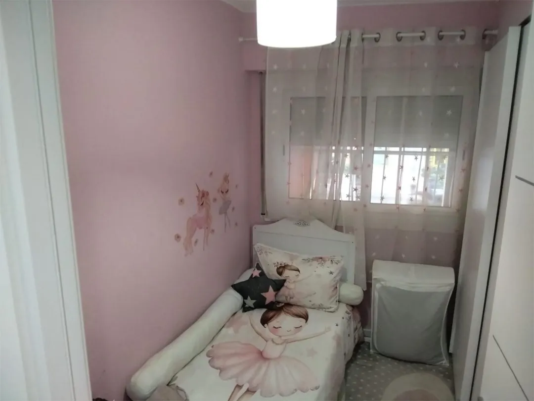 Piso en  Avinguda Sant Esteve 96 - Foto 3