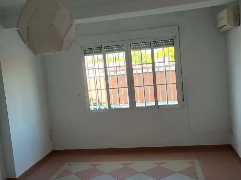 Piso en  Calle Tarfia 6 - Foto 8