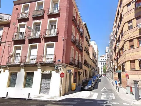 Piso en calle de las Virtudes, 11