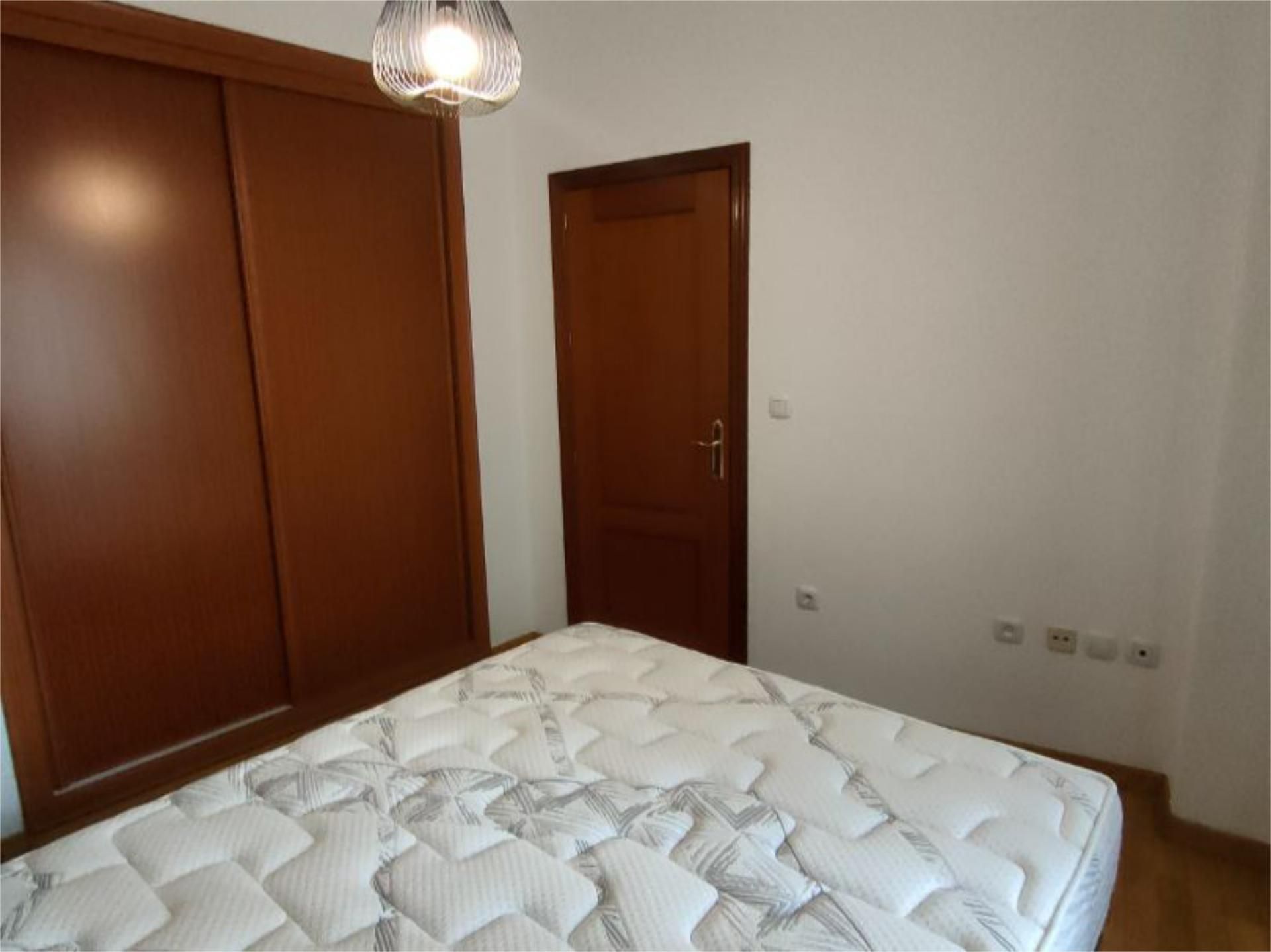 Piso en  Calle Santa Paula 11 - Foto 5