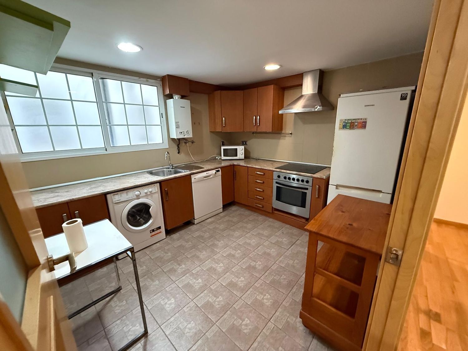 Piso en calle de Jerónima Galés, 15 - Foto 3